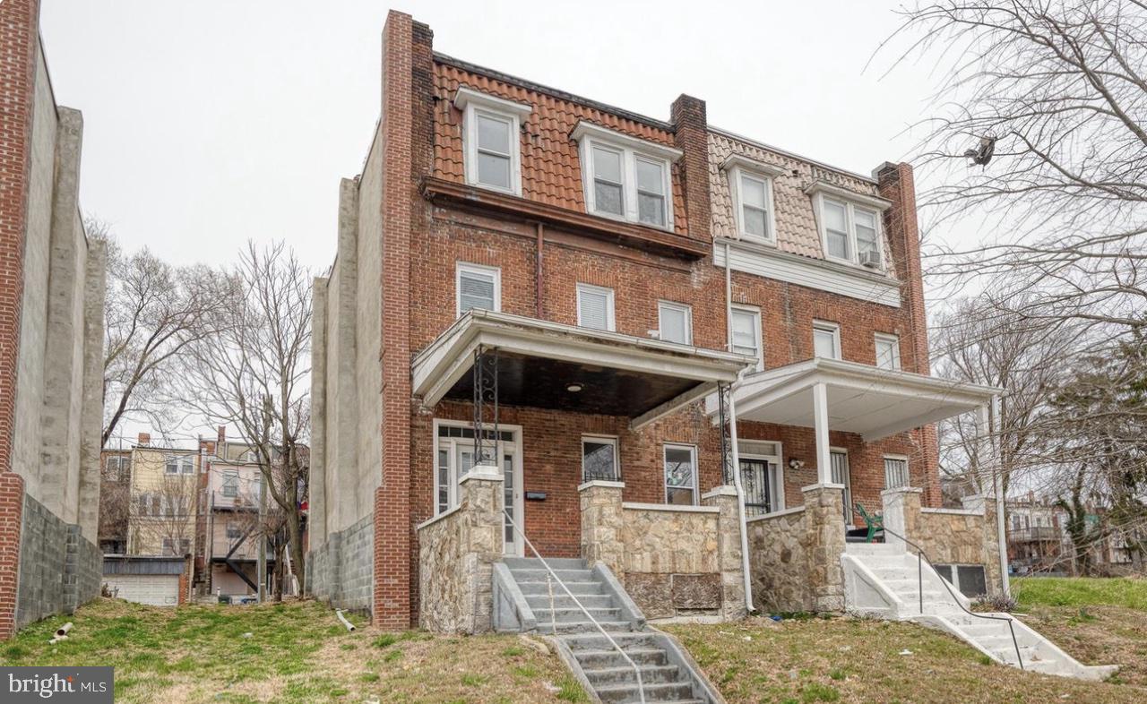 DRUID HILL PARK - Residential Lease