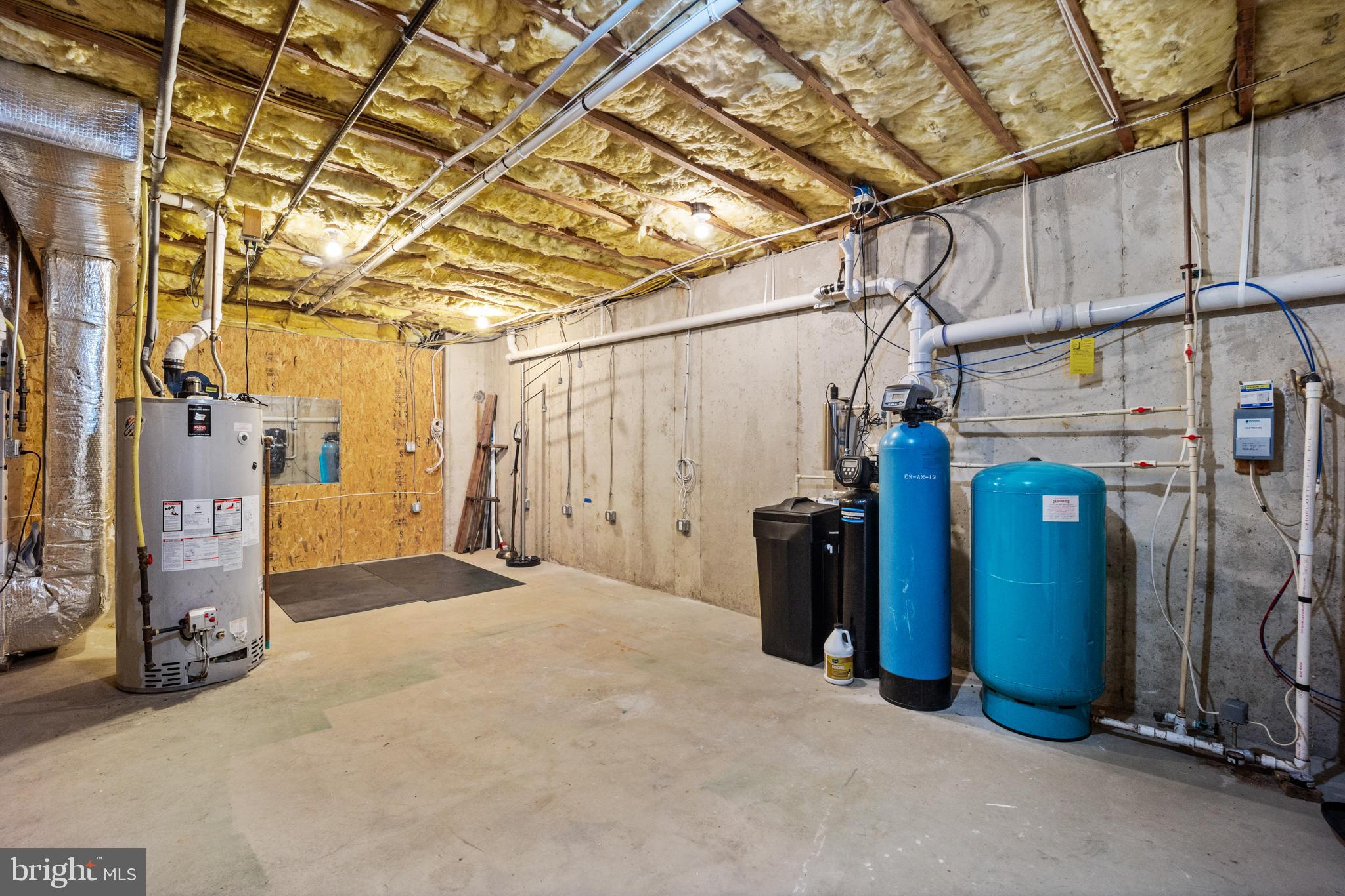 CHESHIRE KNOLL - Residential