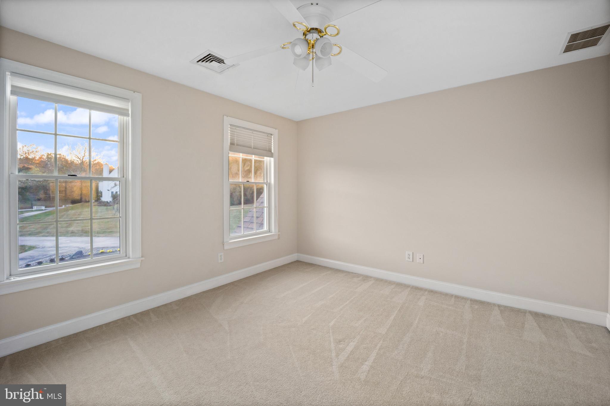 CHESHIRE KNOLL - Residential