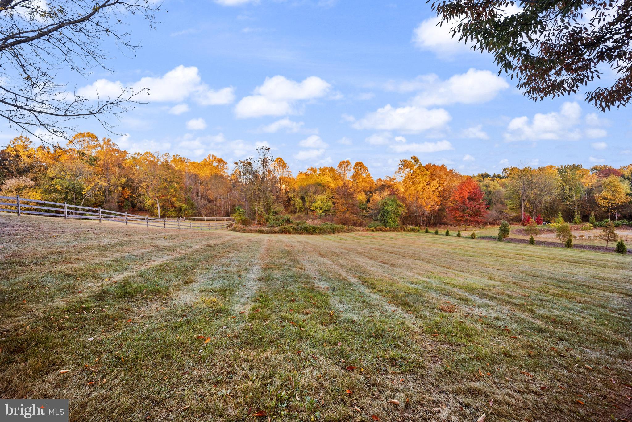 CHESHIRE KNOLL - Residential