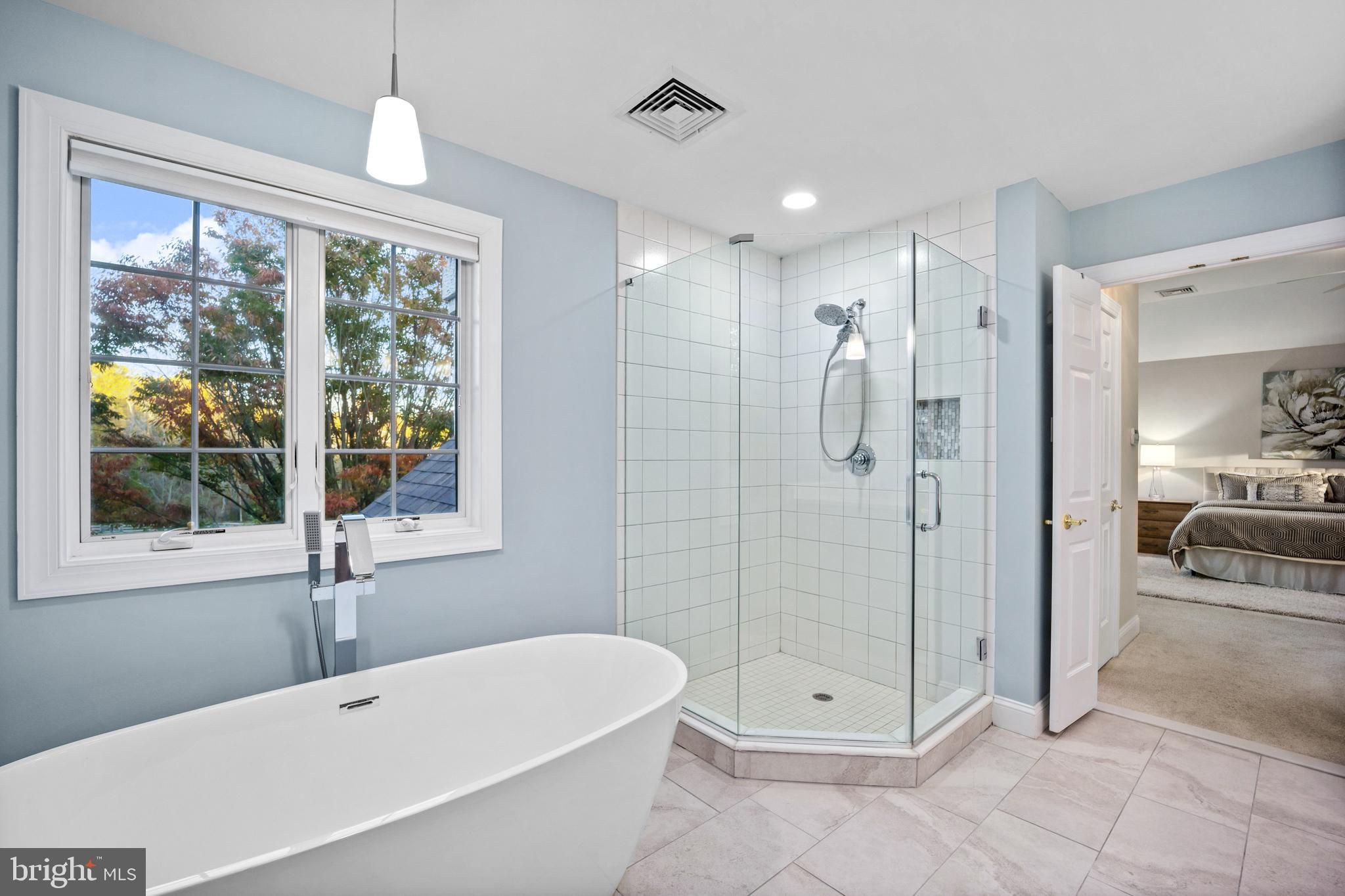 CHESHIRE KNOLL - Residential