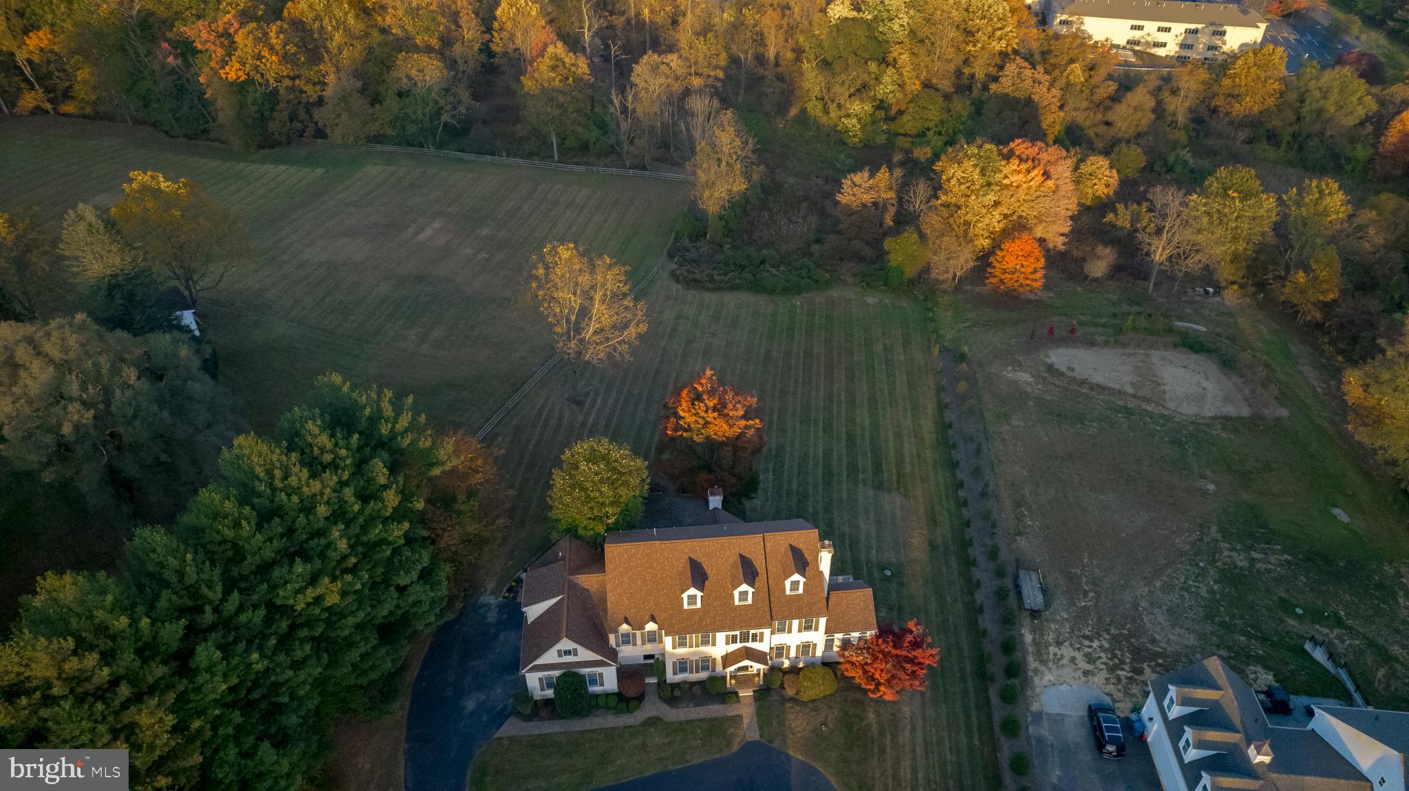 CHESHIRE KNOLL - Residential