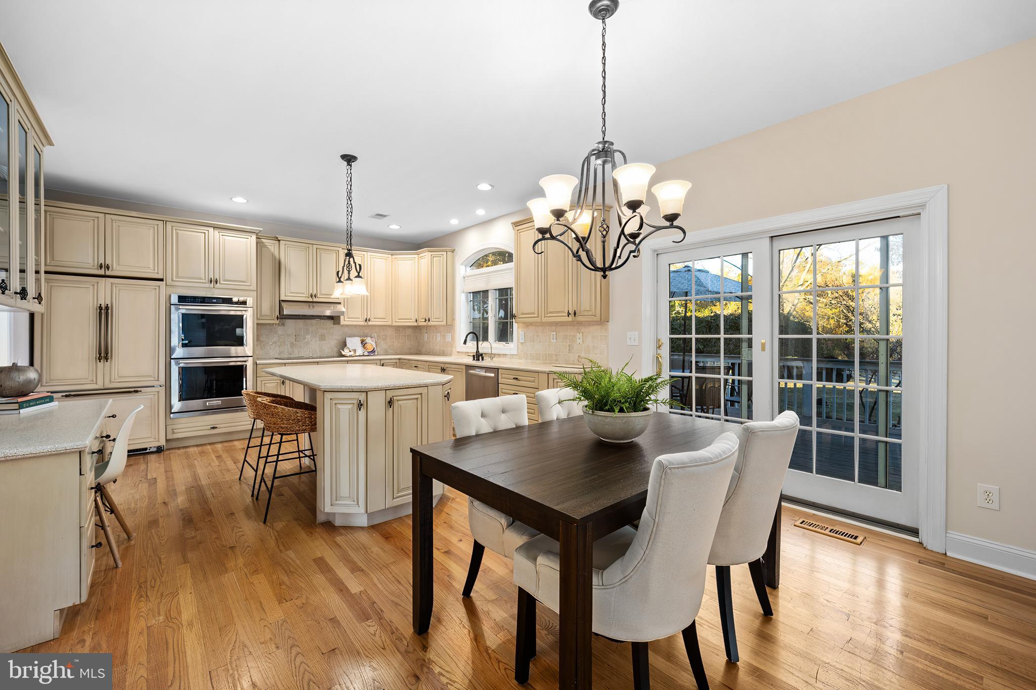 CHESHIRE KNOLL - Residential