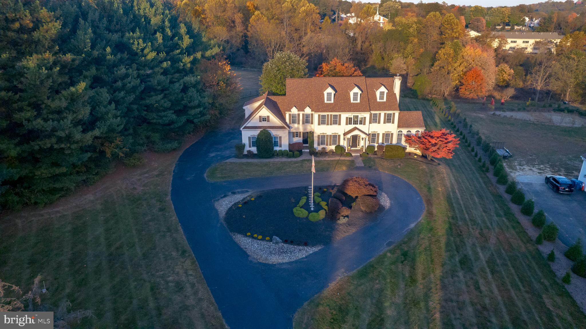 CHESHIRE KNOLL - Residential