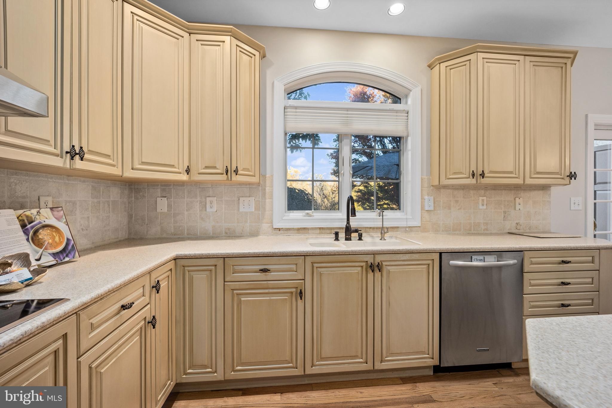 CHESHIRE KNOLL - Residential