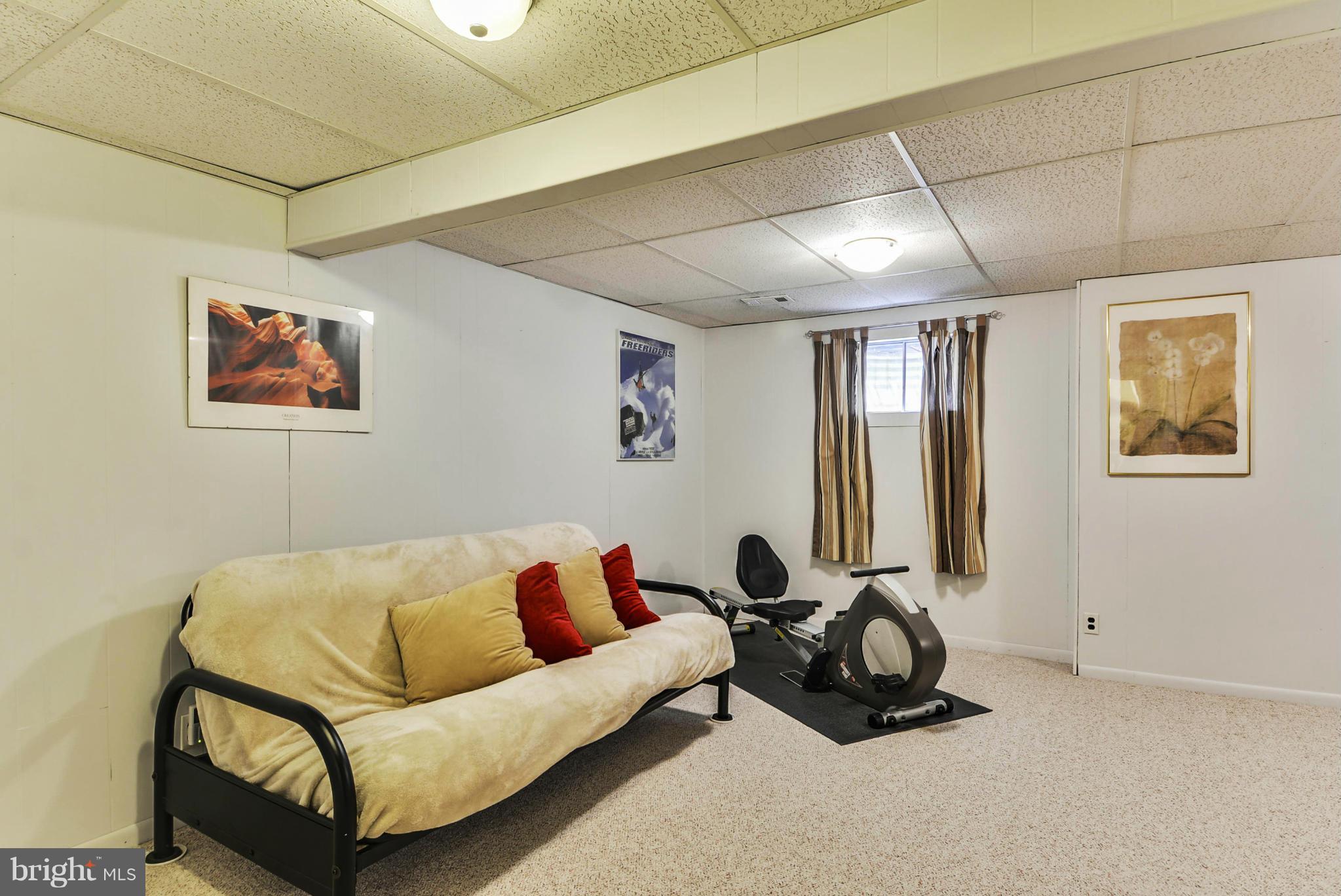 ROCKSHIRE TOWNHOMES - Residential