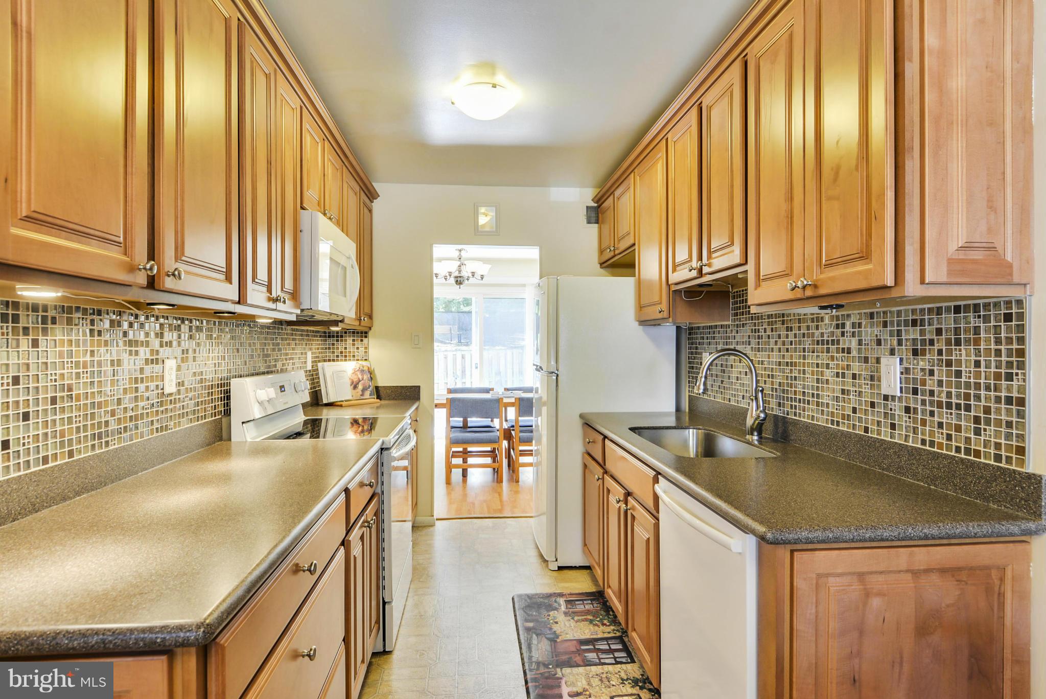 ROCKSHIRE TOWNHOMES - Residential