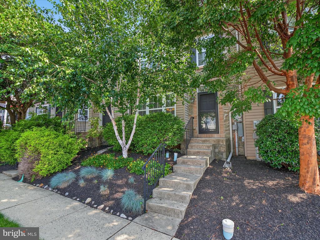 Photo of 212 Knollwood Road, MILLERSVILLE, PA 17551 (MLS # PALA2071464)