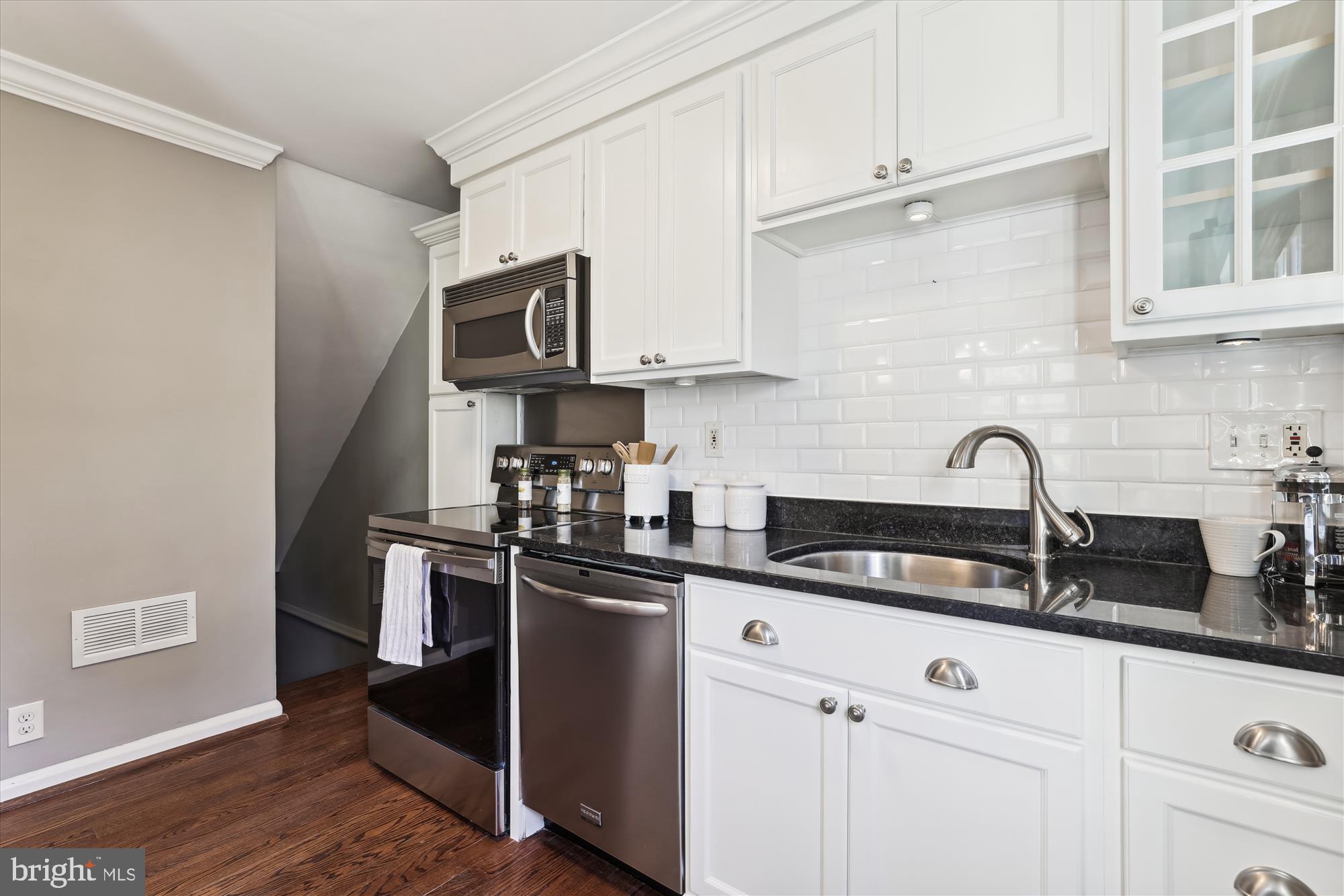 FAIRLINGTON COMMONS - Residential