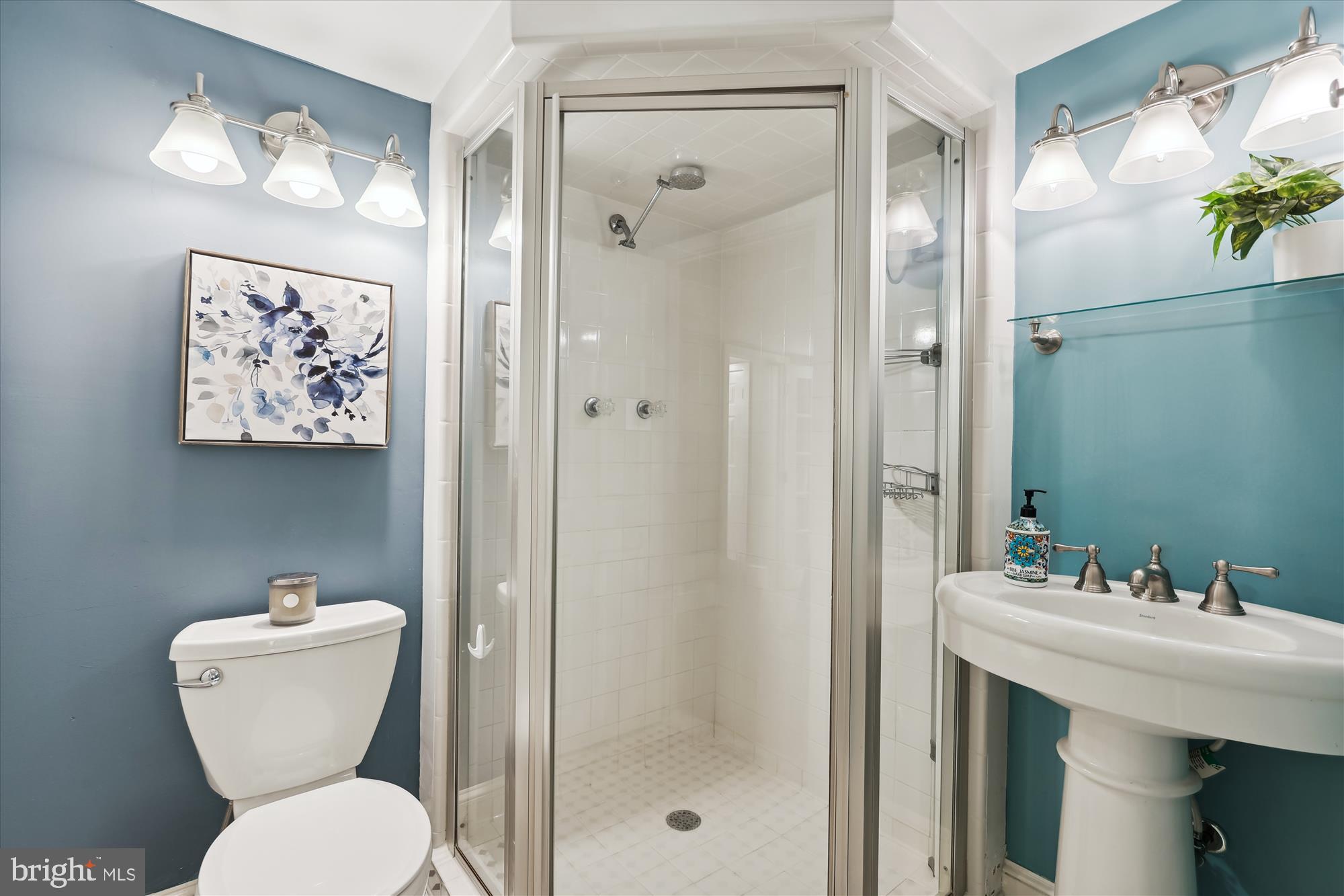 FAIRLINGTON COMMONS - Residential