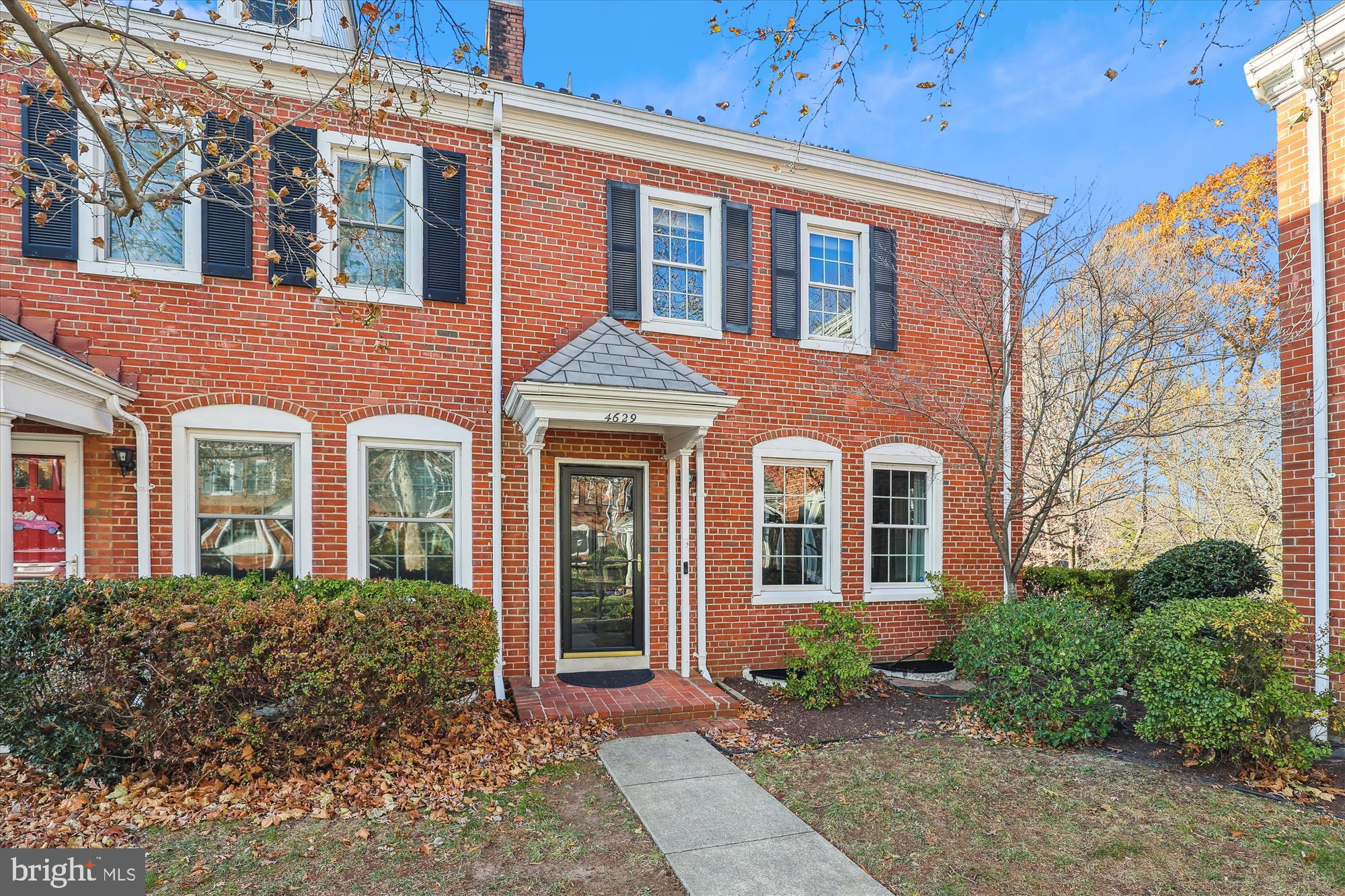 FAIRLINGTON COMMONS - Residential