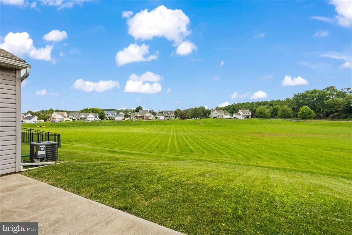 Palmyra, Pennsylvania 17078, United States, 3 Bedrooms Bedrooms, ,3 BathroomsBathrooms,Residential,Active,169734