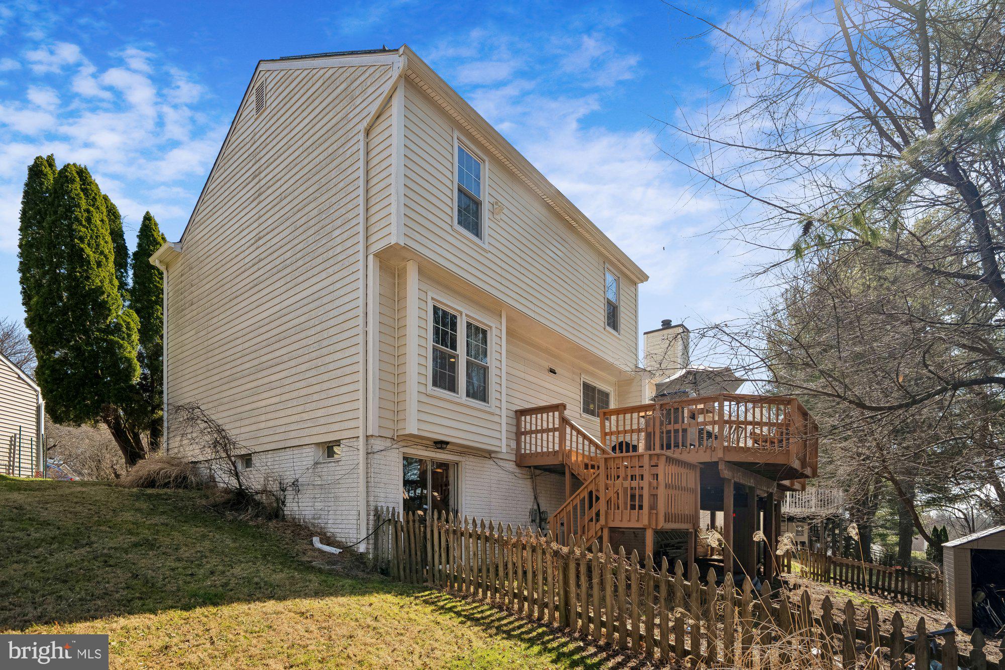 MIDDLEBRIDGE - Residential