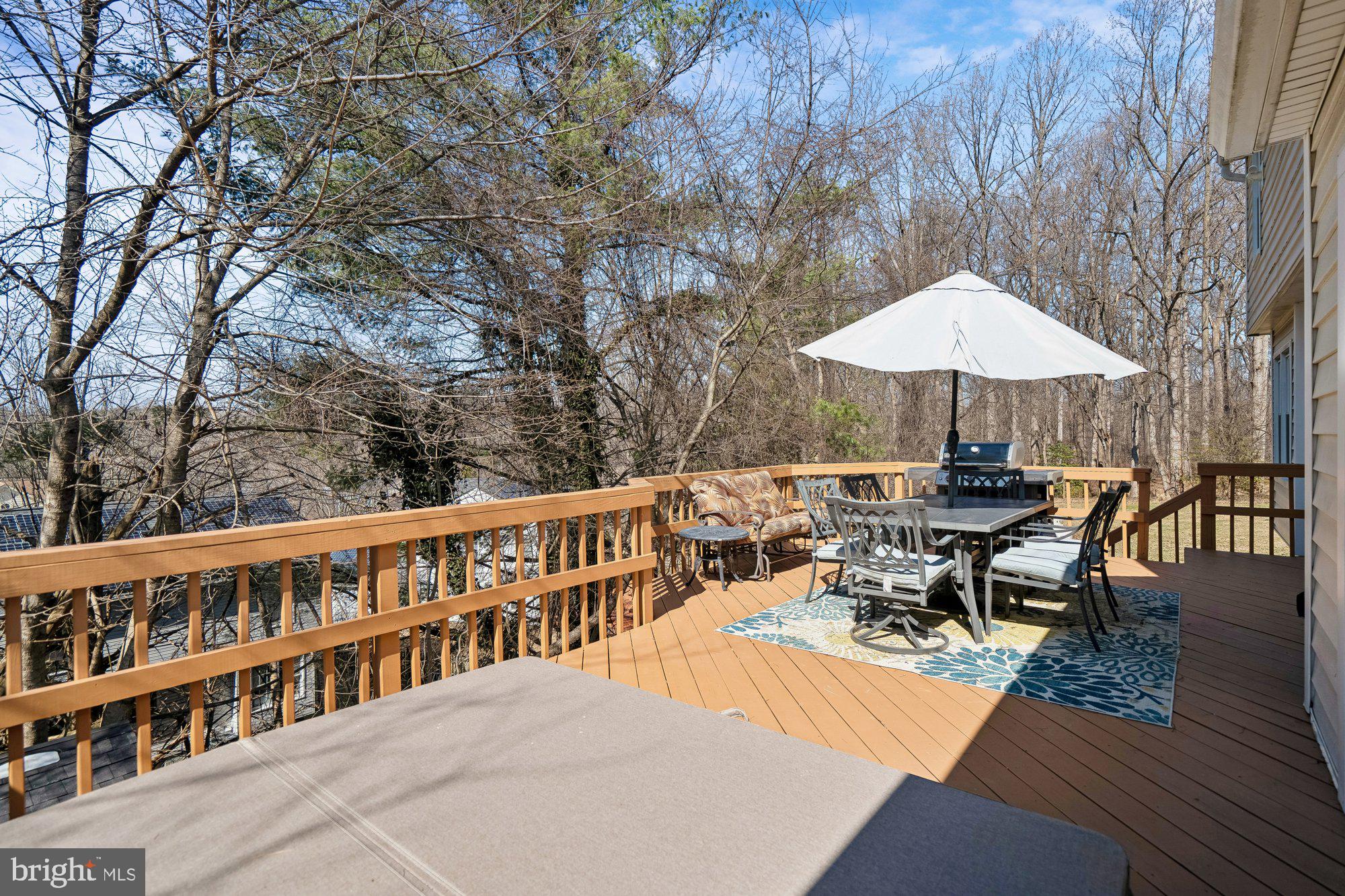 MIDDLEBRIDGE - Residential