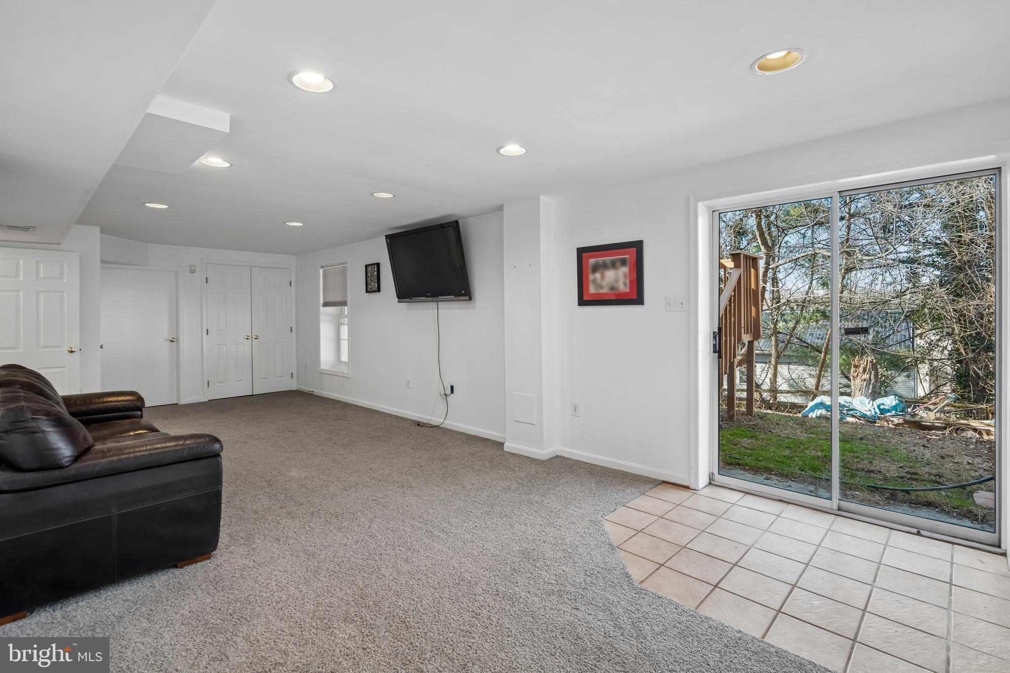 MIDDLEBRIDGE - Residential