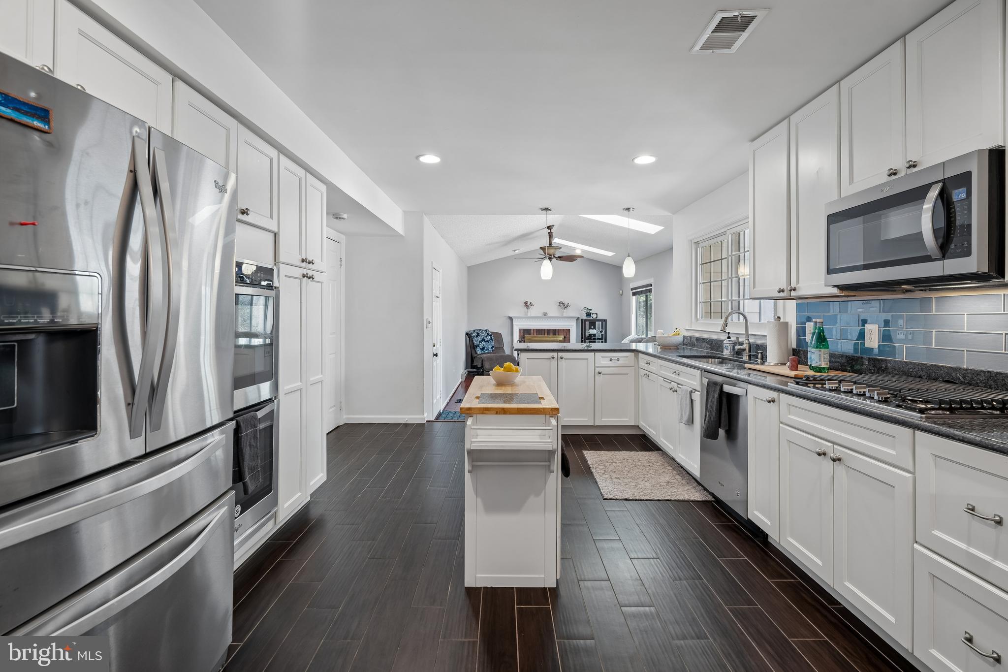 MIDDLEBRIDGE - Residential