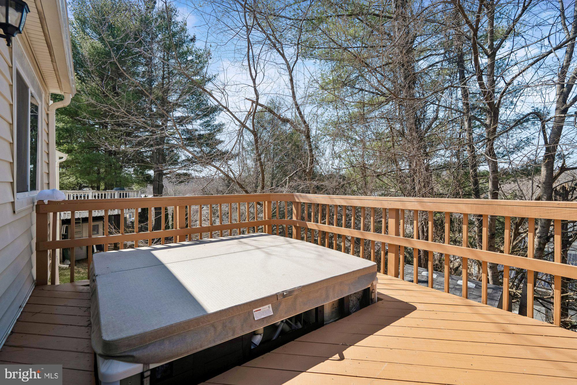 MIDDLEBRIDGE - Residential
