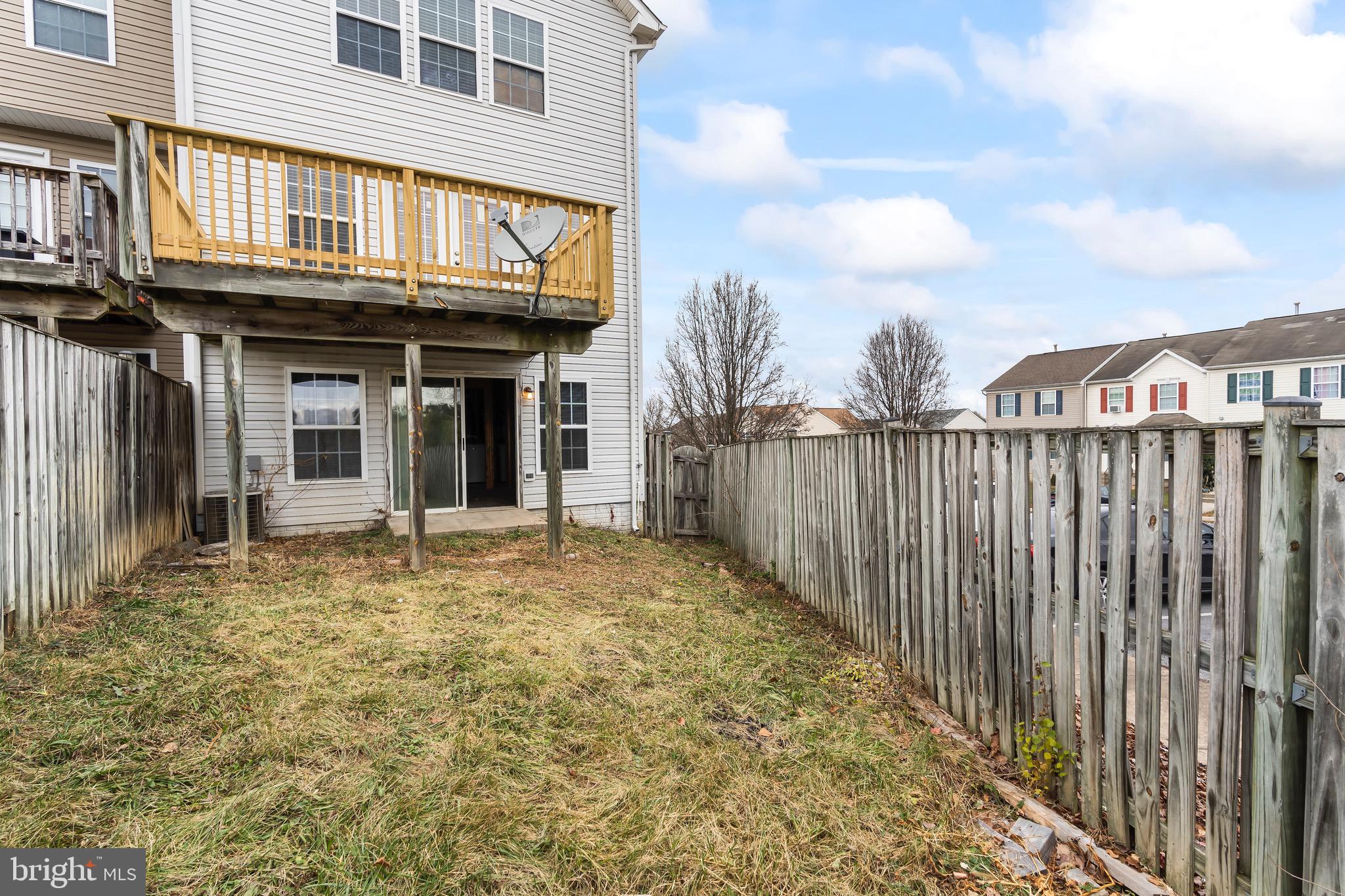 THE FAIRWAYS AT STONEBRIDGE - Residential