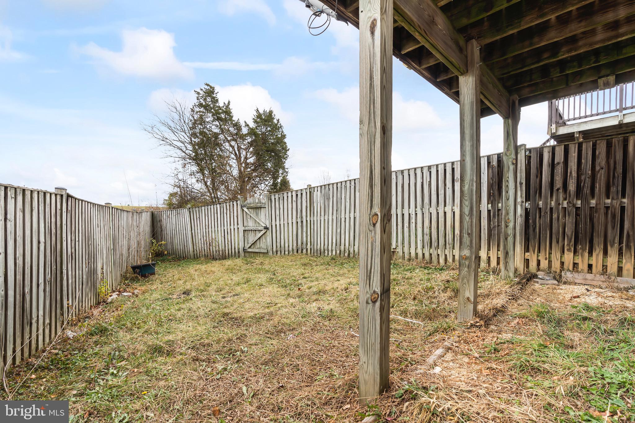 THE FAIRWAYS AT STONEBRIDGE - Residential