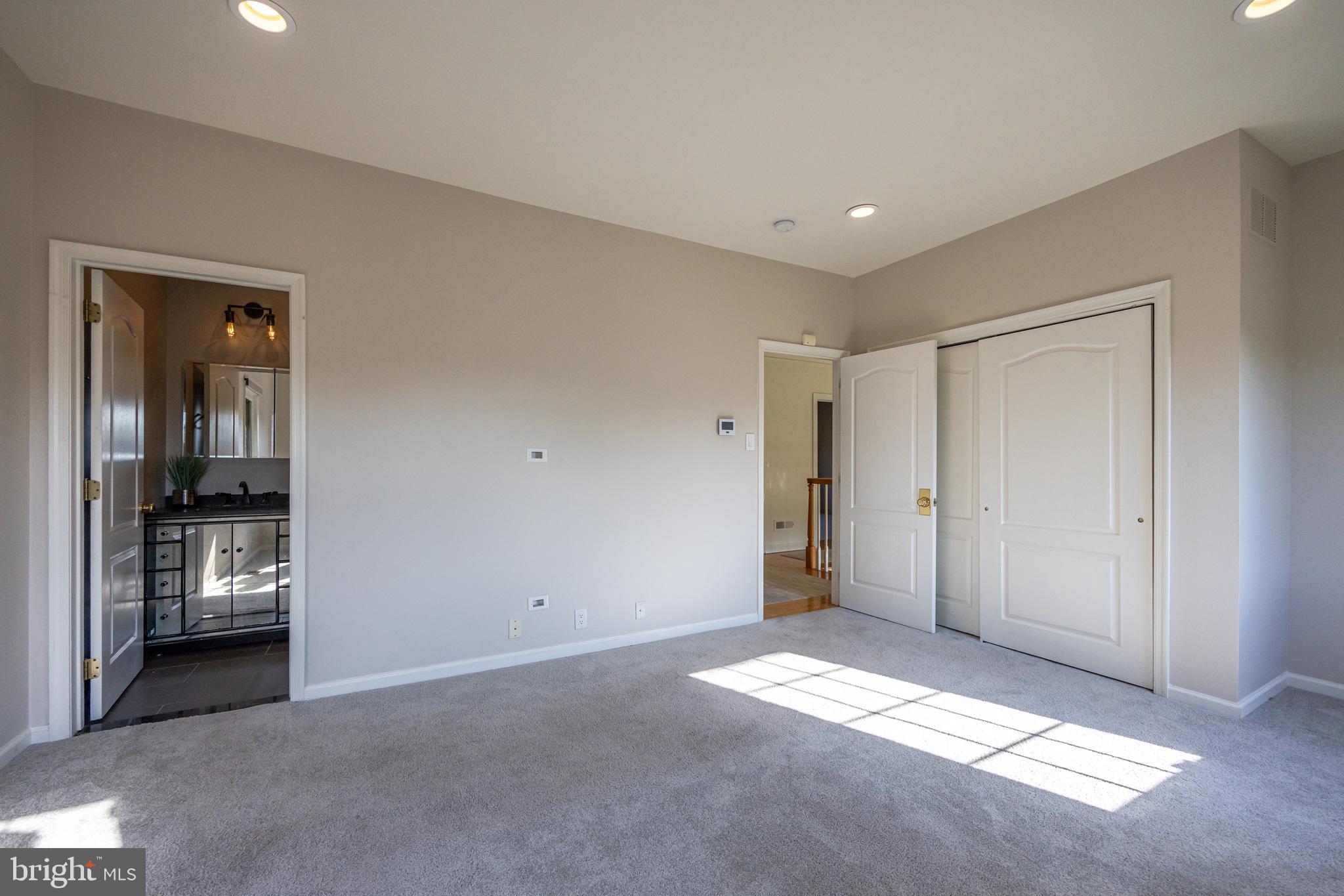 PICKERING CHASE - Residential