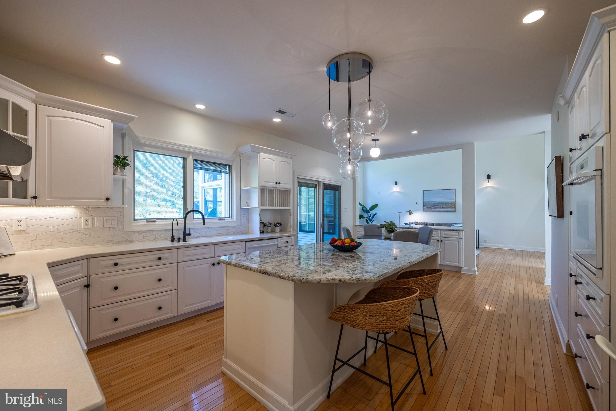 PICKERING CHASE - Residential