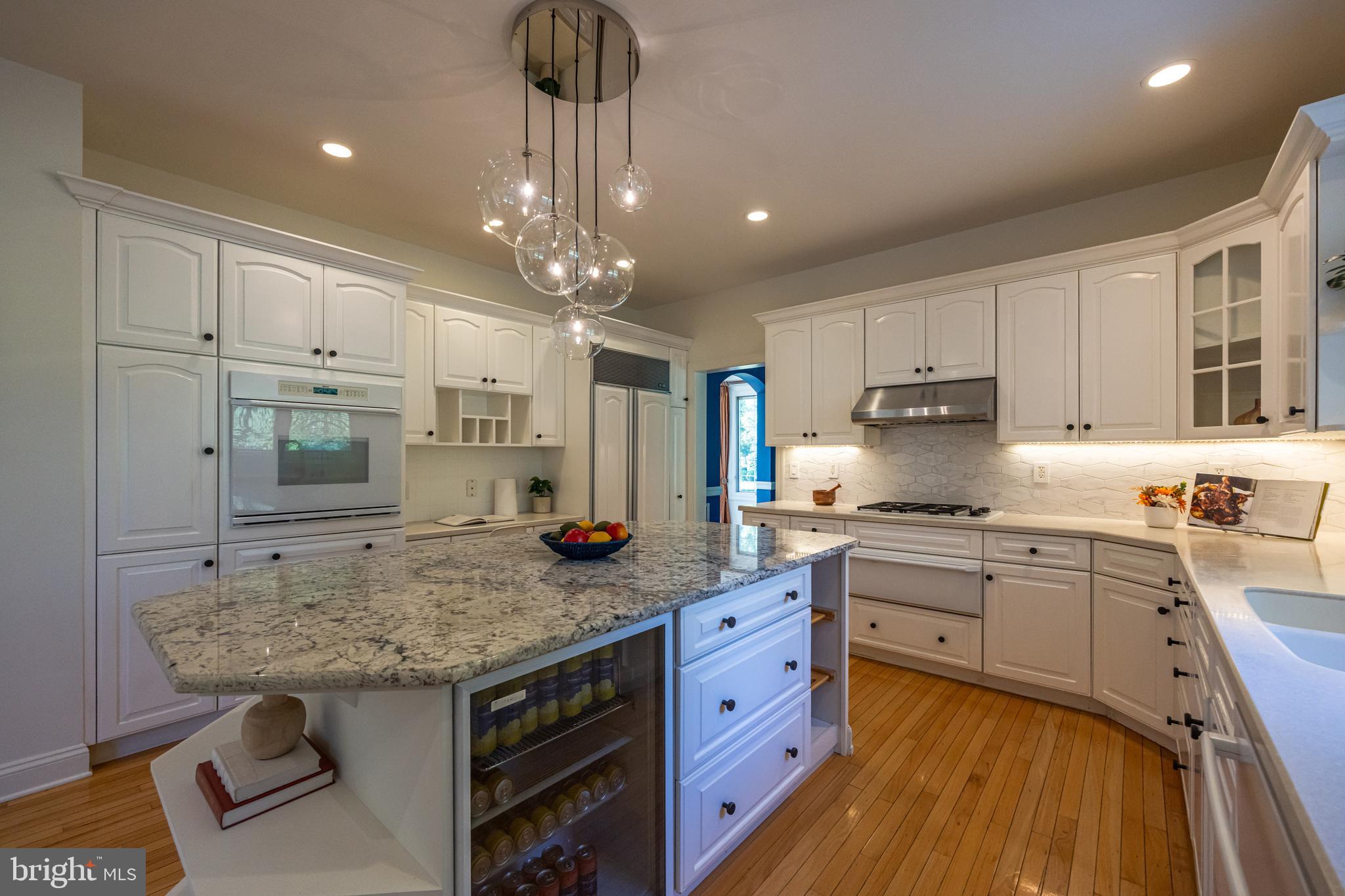 PICKERING CHASE - Residential