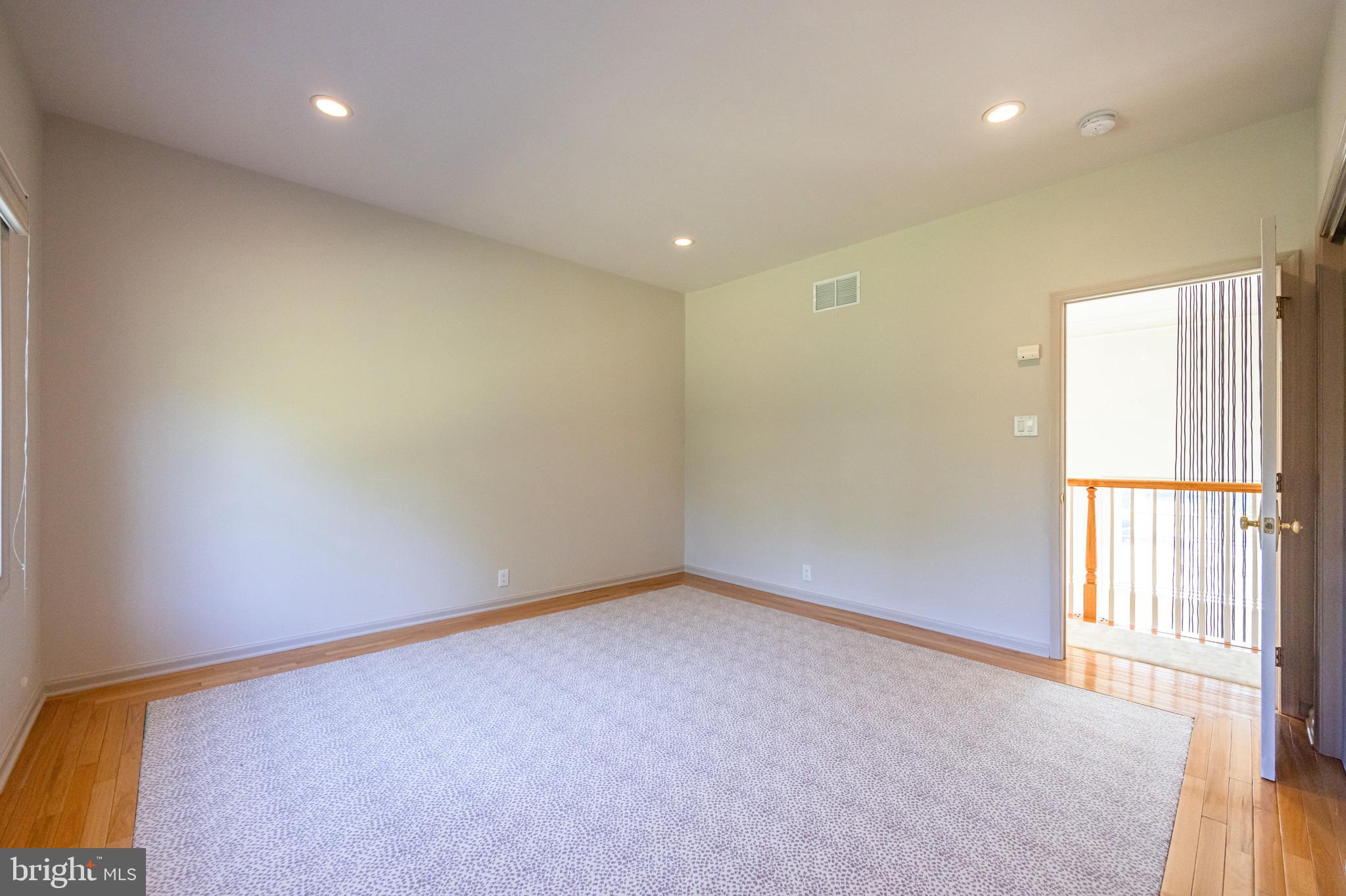 PICKERING CHASE - Residential