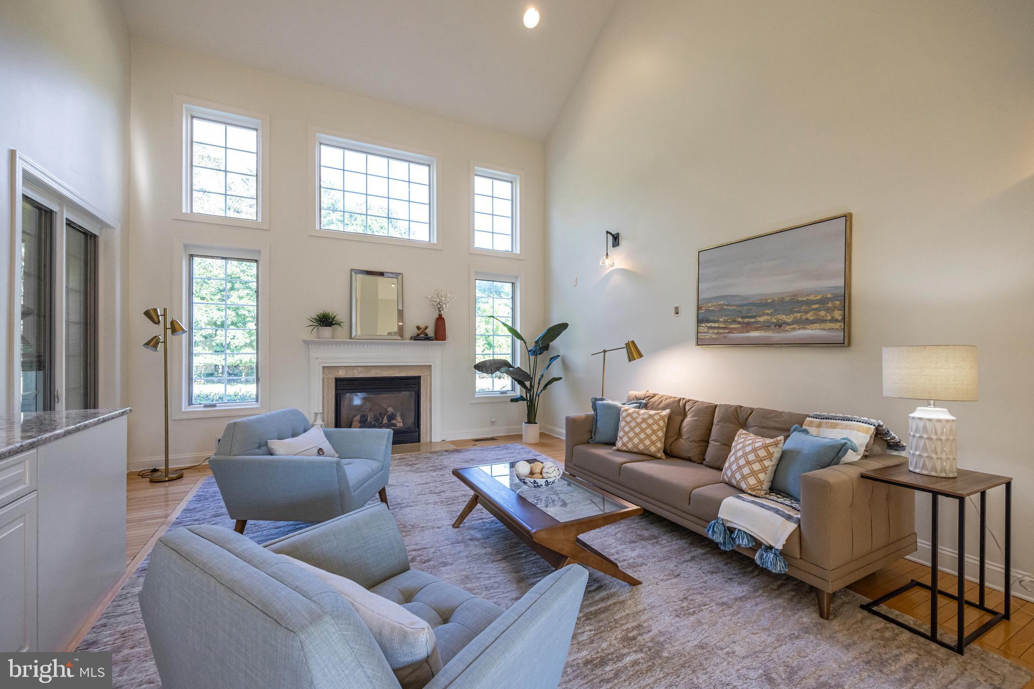 PICKERING CHASE - Residential