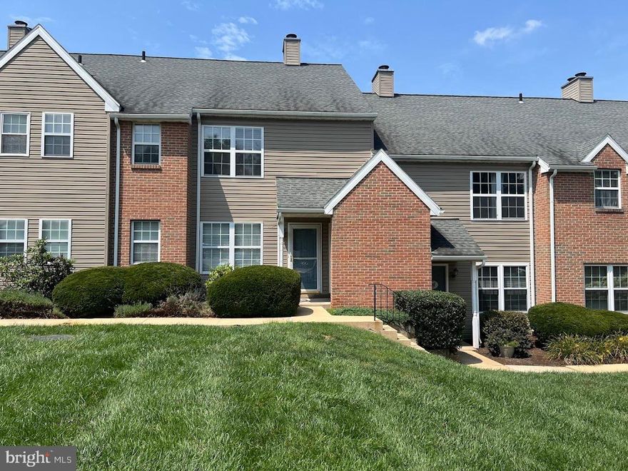 Great second floor ‘Seven Oaks’ condo. Located across from the Wyomissing Movie Theater and within walking distance to Penn State Berks Campus and Grings Mill park and recreation area. There’s plenty of shopping nearby! Fully-equipped with a refrigerator, dishwasher, disposal, and microwave. There’s a large laundry room located next to the kitchen with a washer and dryer.

Features

Central AC/Heat (Heat Pump)
New carpeting throughout
Updated kitchen and appliances.
FULL-SIZE WASHER/DRYER INCLUDED
HOA takes care of mowing, landscaping, and snow removal

Sorry - no pets. Residential ONLY

This is a non smoking community.