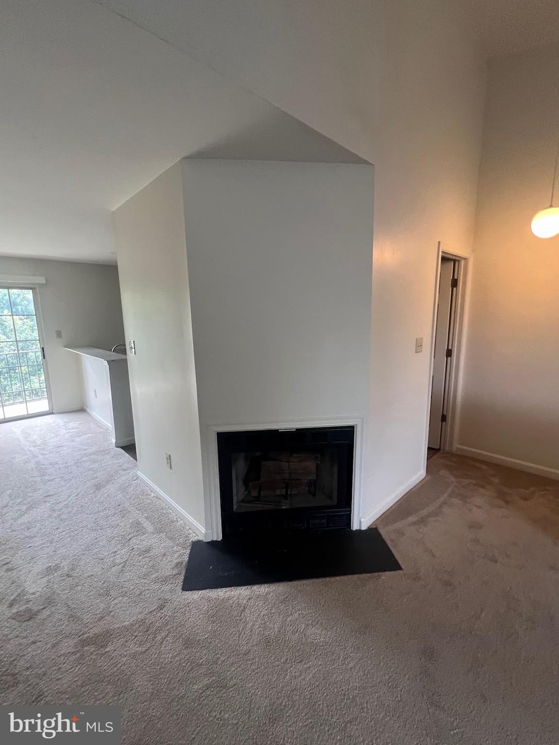 SEVEN OAKS - Residential Lease