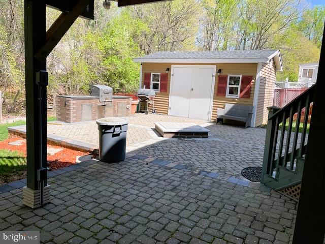 CONNEMARA HILLS - Residential