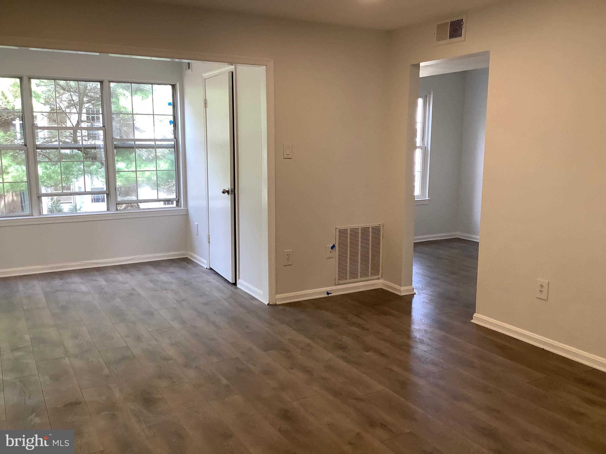 LONGMEAD CROSSING - Residential Lease