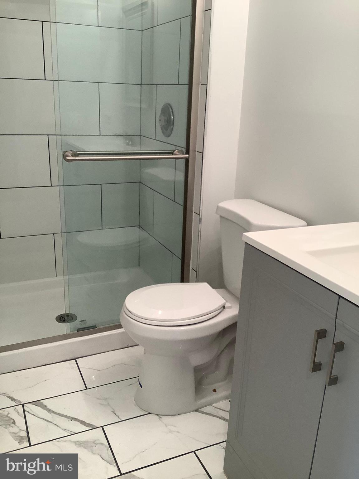 LONGMEAD CROSSING - Residential Lease