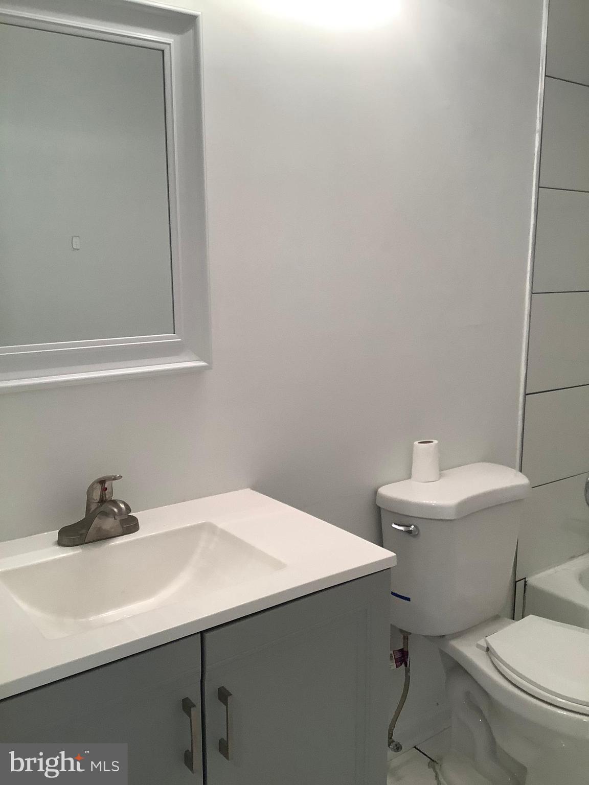 LONGMEAD CROSSING - Residential Lease