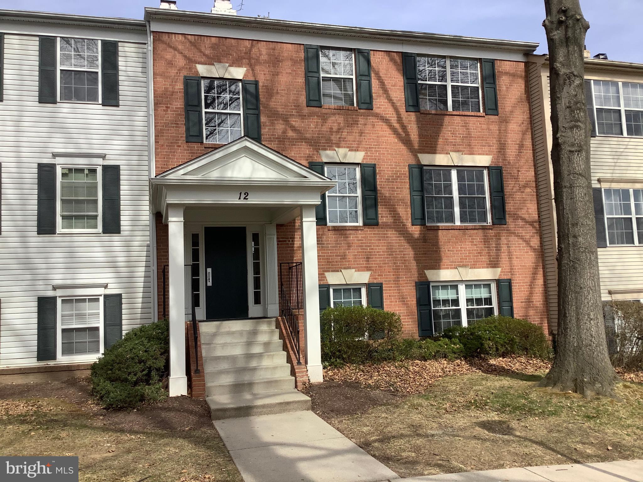 LONGMEAD CROSSING - Residential Lease