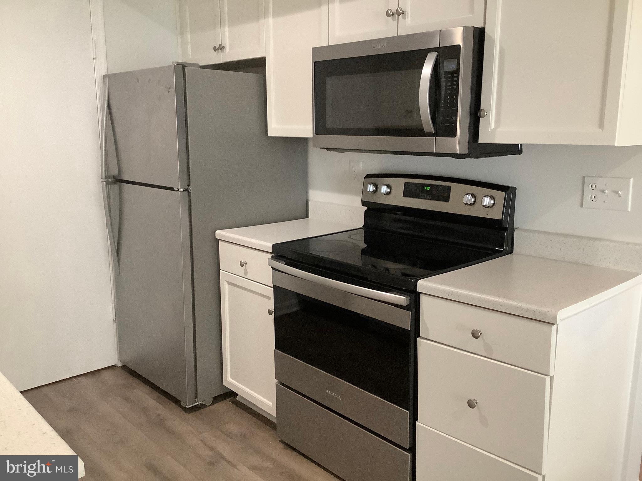 LONGMEAD CROSSING - Residential Lease