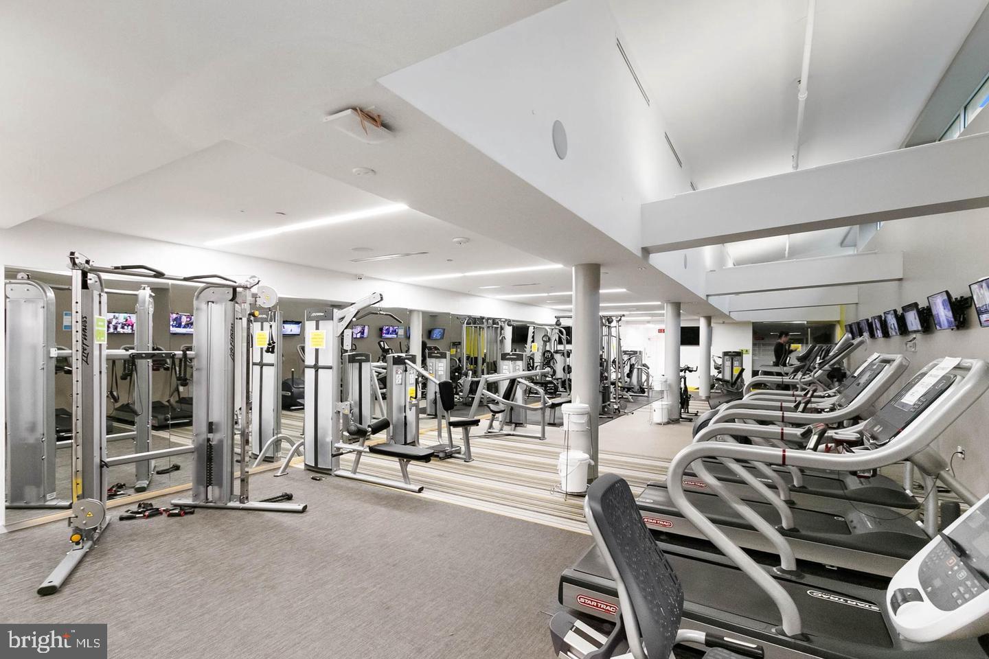 ROTONDA - Residential