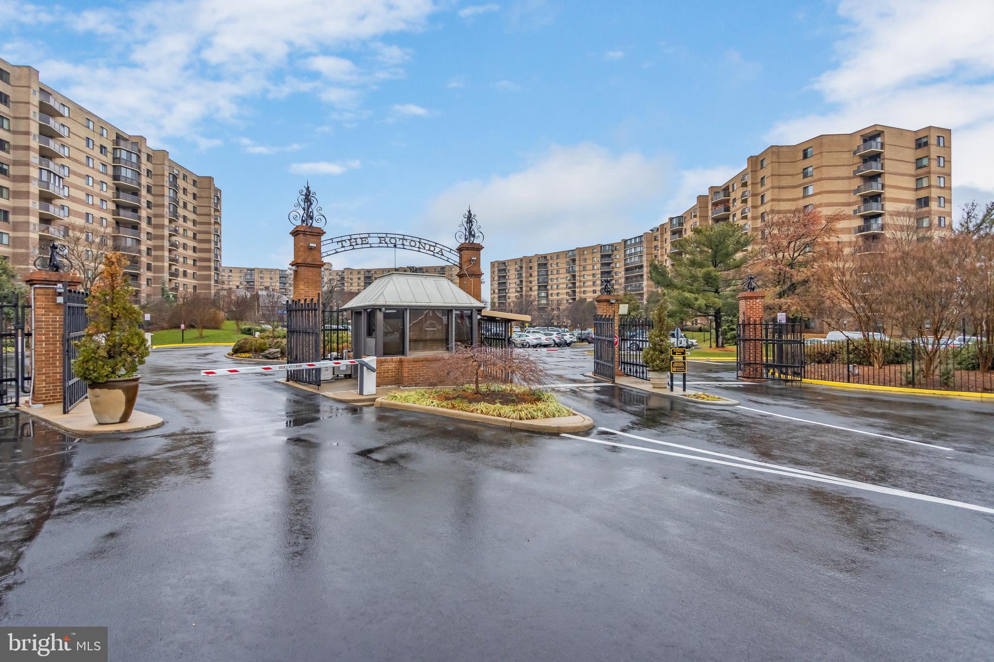 ROTONDA - Residential