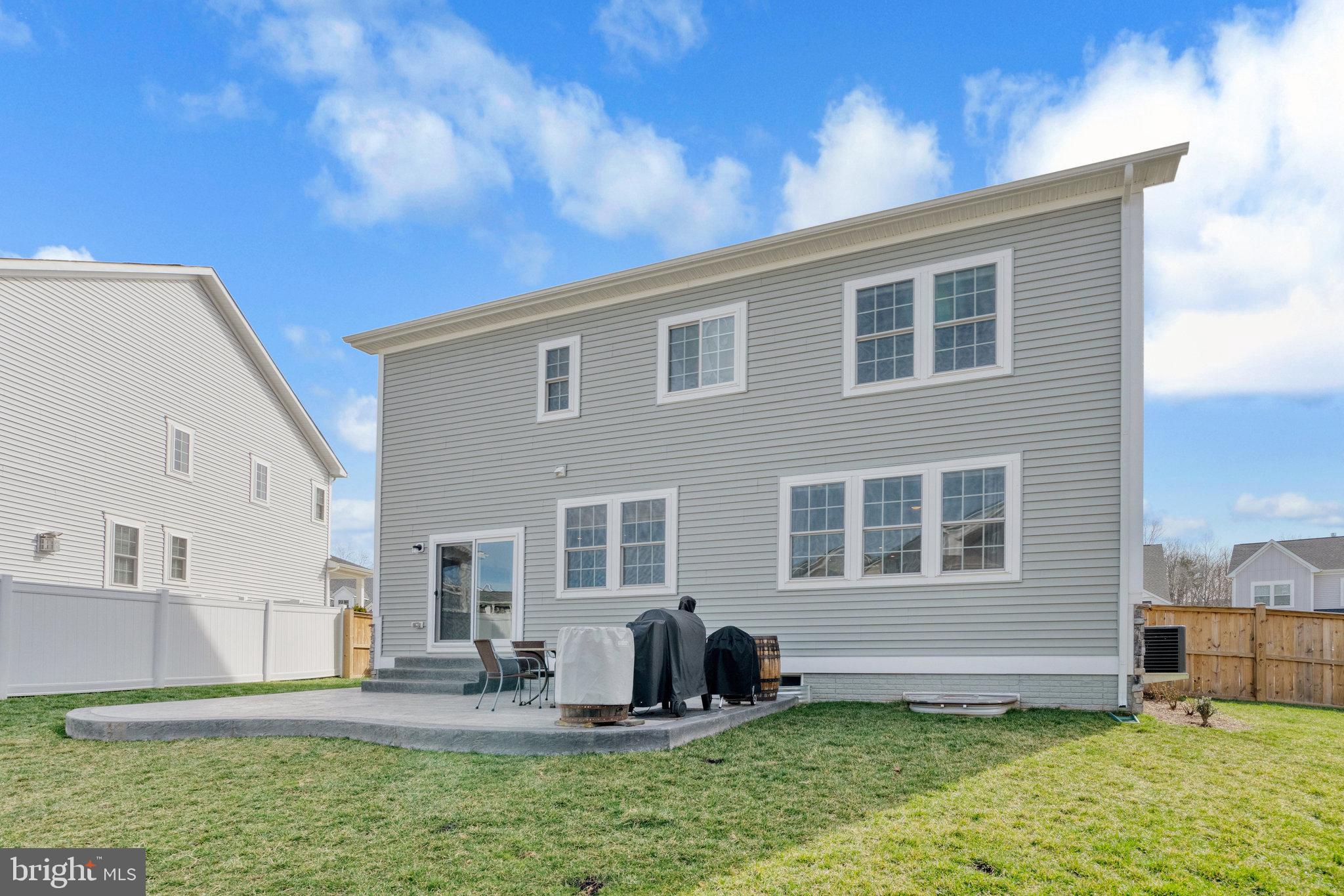 EMBREY MILL - Residential