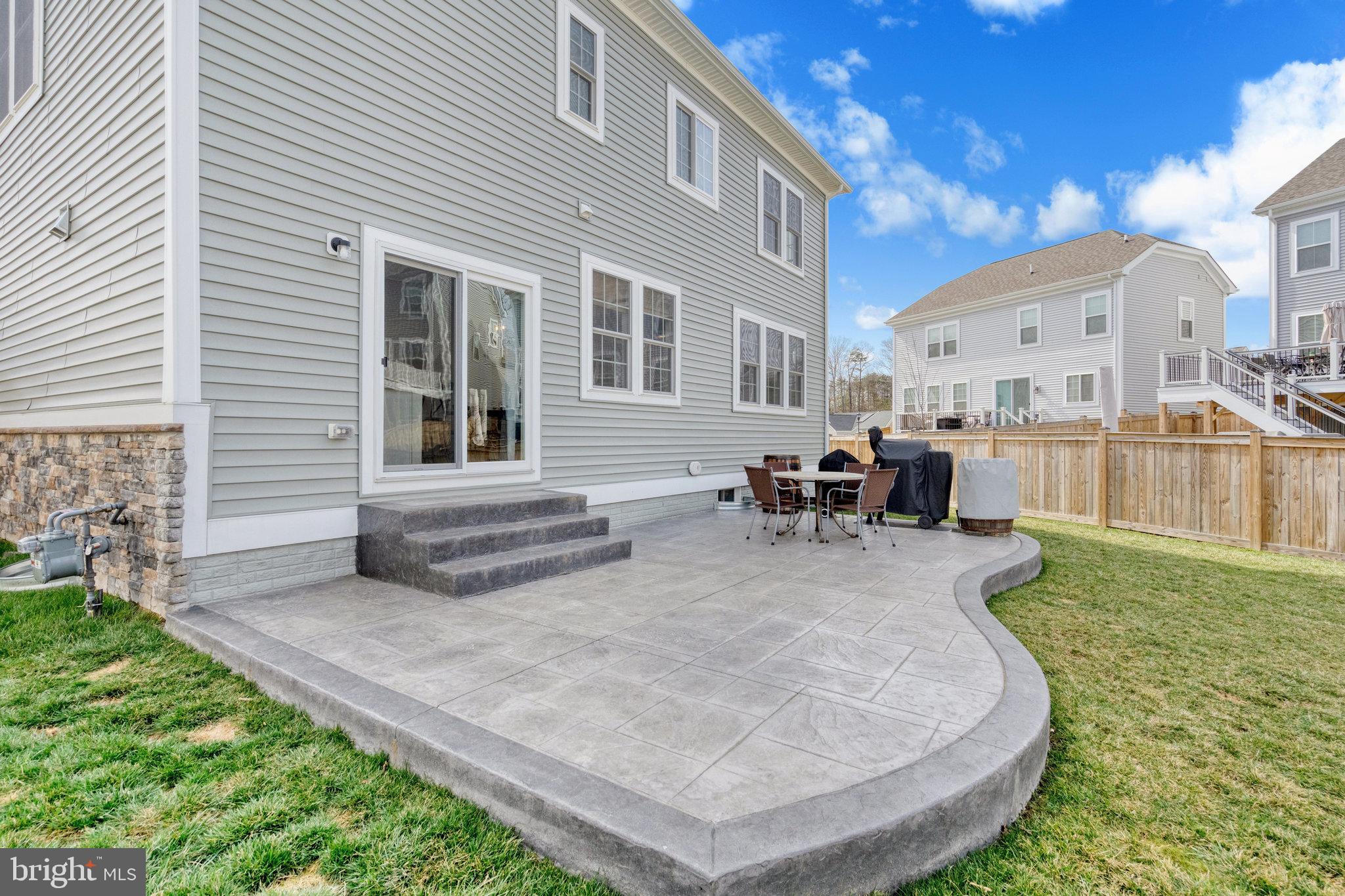 EMBREY MILL - Residential