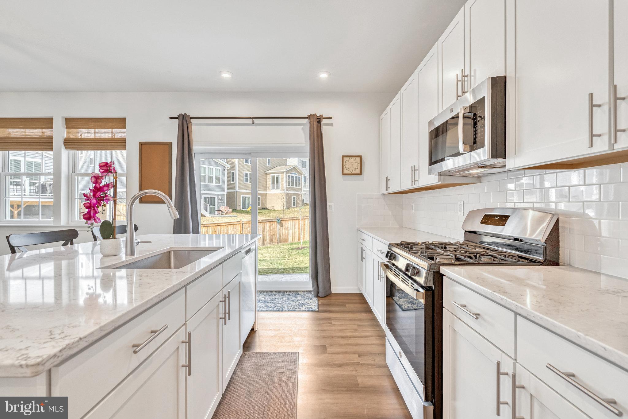 EMBREY MILL - Residential