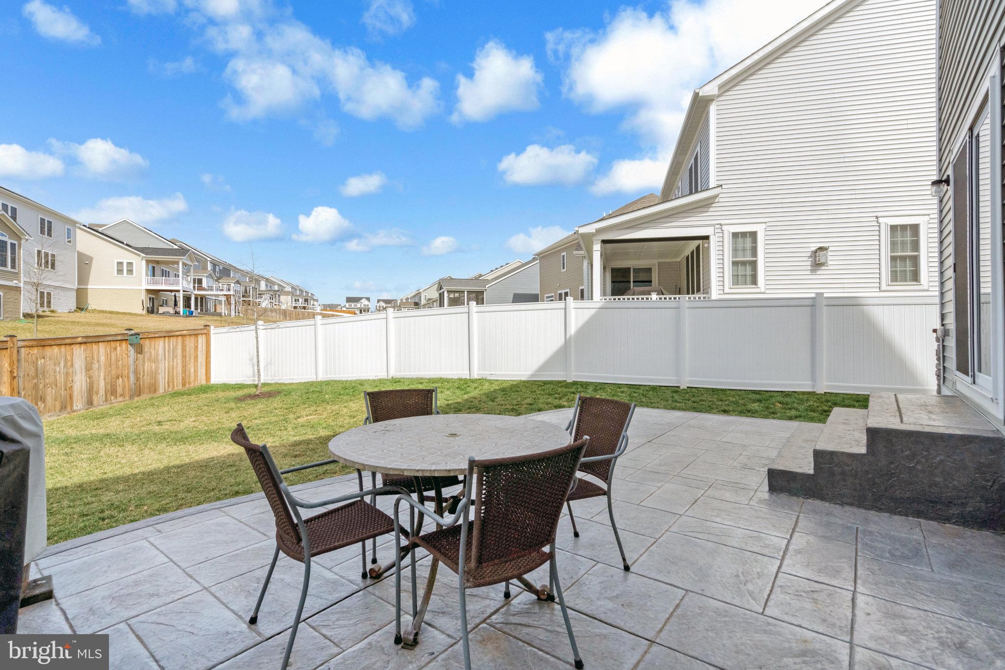 EMBREY MILL - Residential