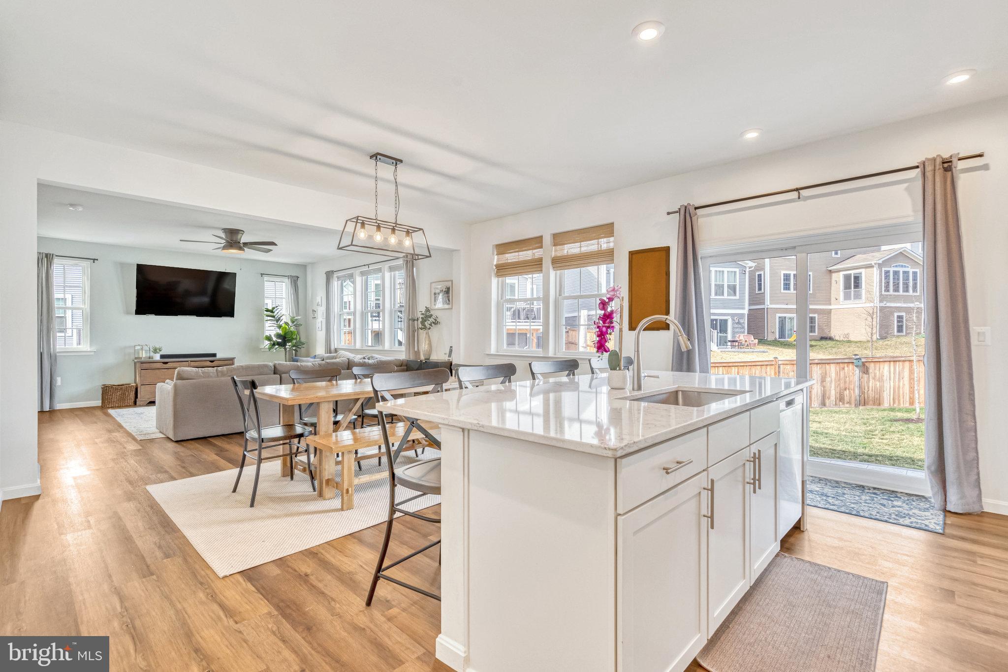 EMBREY MILL - Residential