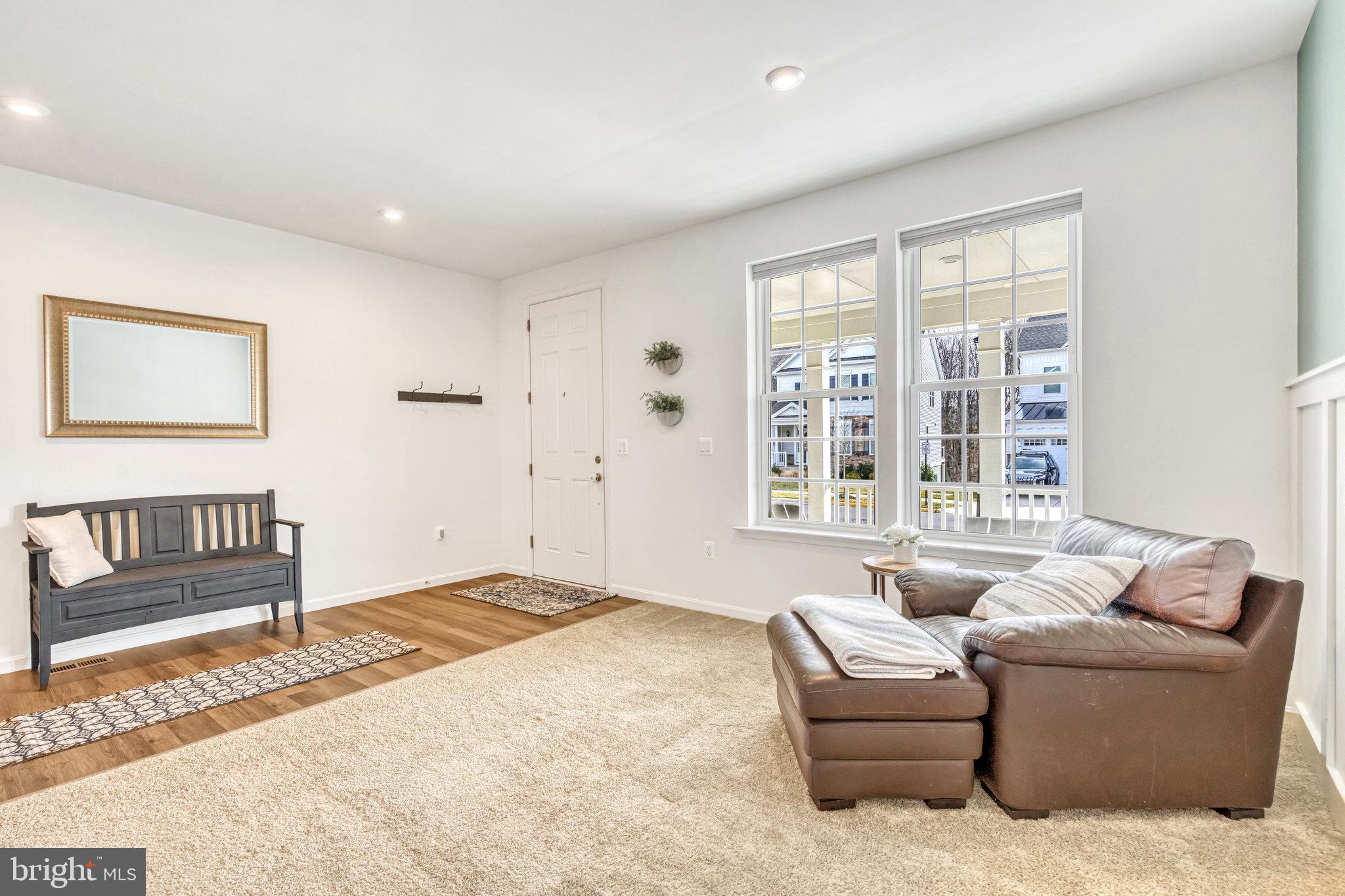 EMBREY MILL - Residential