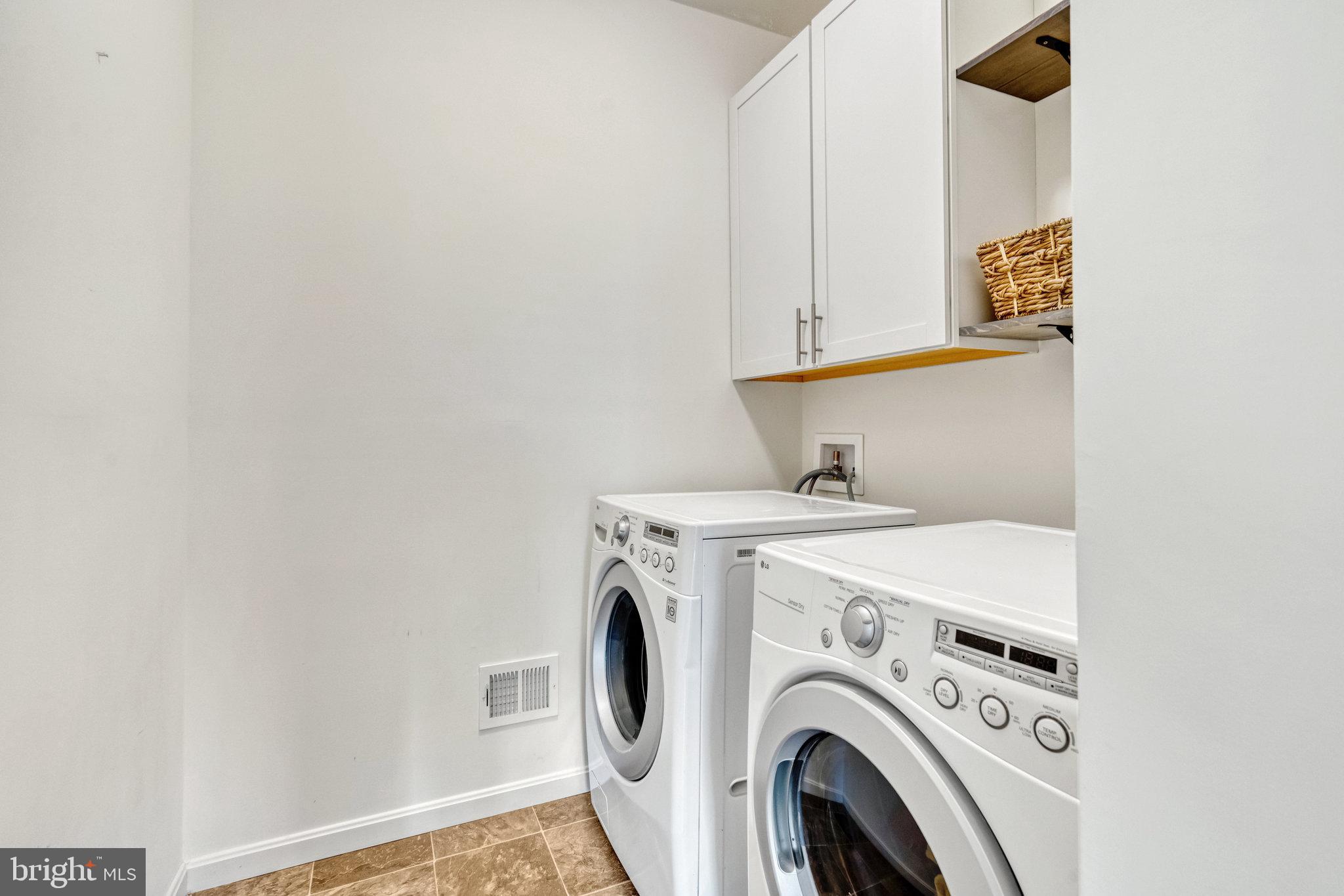 EMBREY MILL - Residential