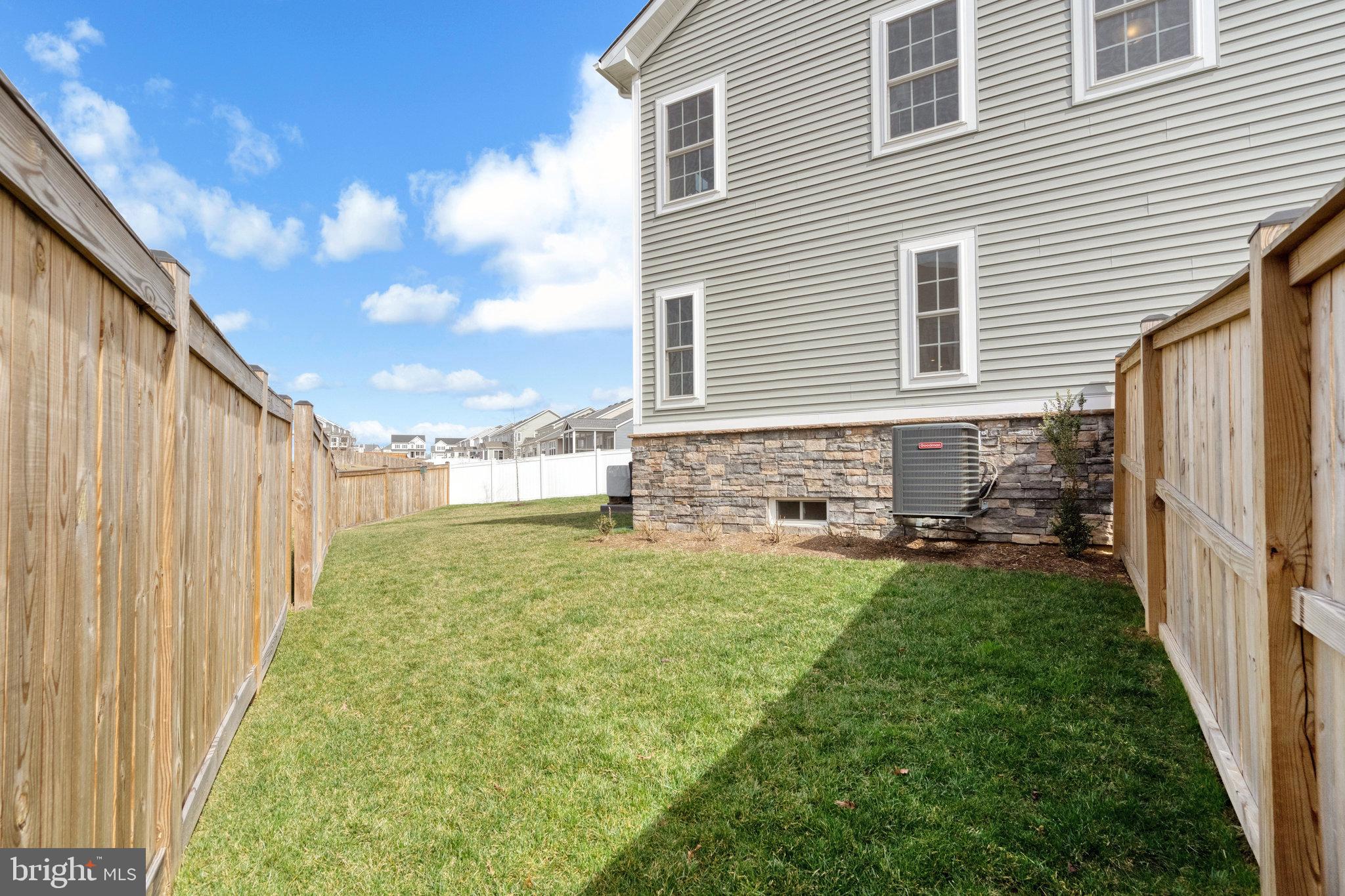 EMBREY MILL - Residential