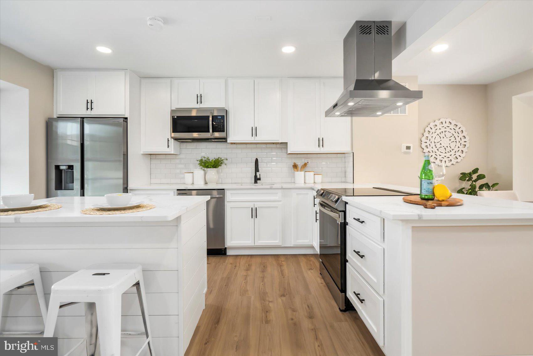 MAYS CHAPEL VILLAGE - Residential