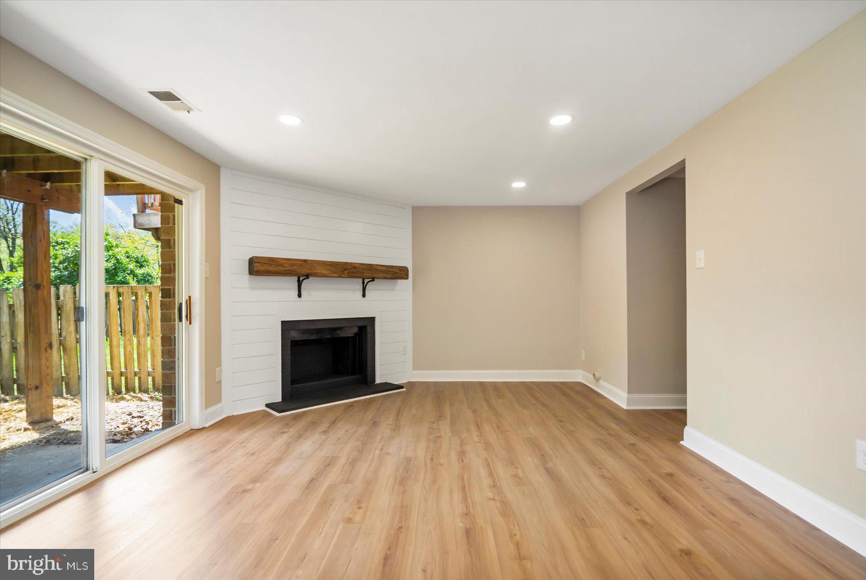 MAYS CHAPEL VILLAGE - Residential