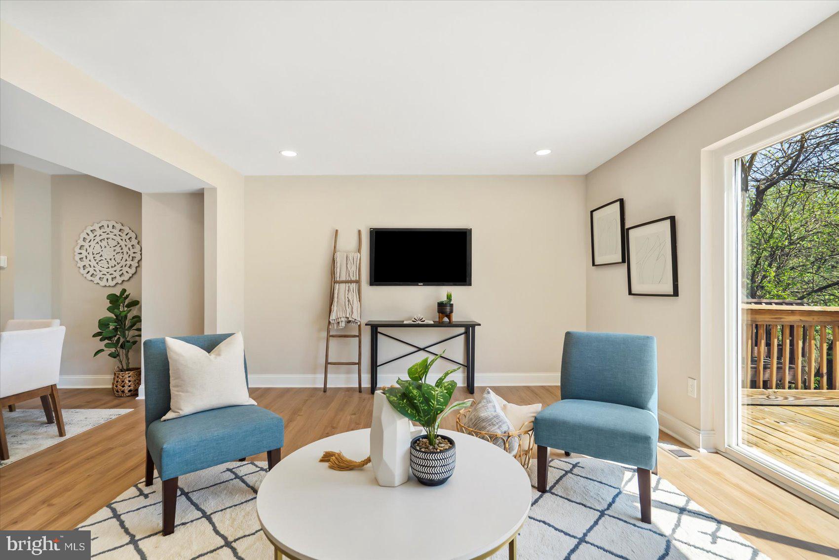 MAYS CHAPEL VILLAGE - Residential