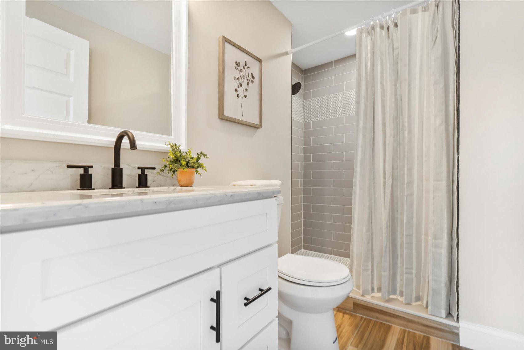 MAYS CHAPEL VILLAGE - Residential